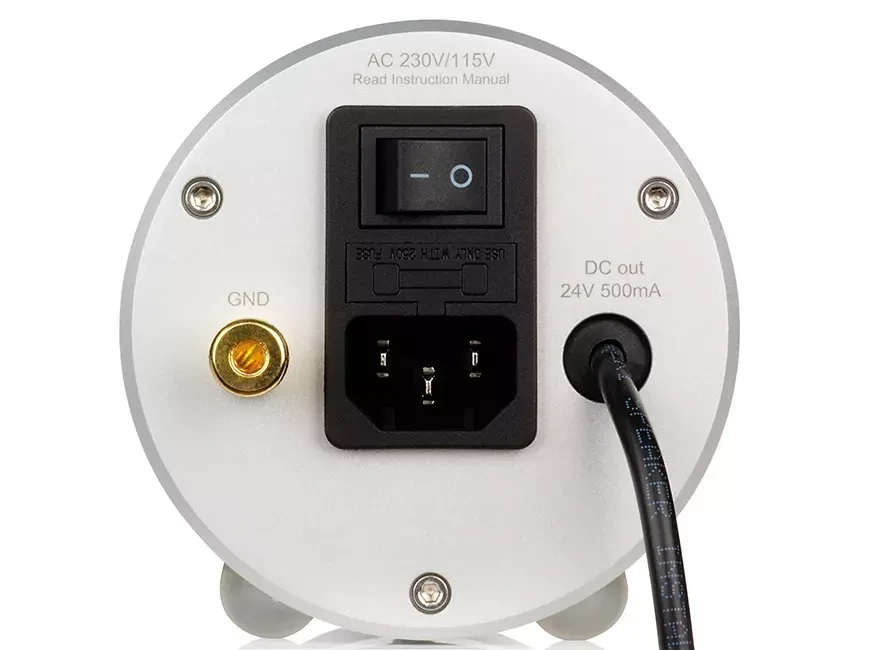 Блоки питания Clearaudio Professional Power 12V и Professional Power 24V