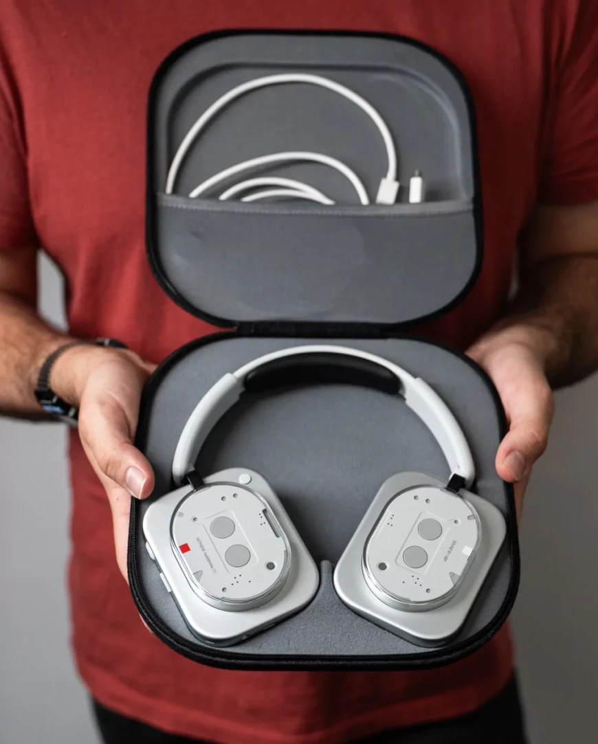 Nothing Headphone (1)