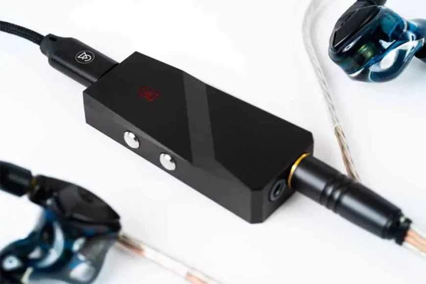 Портативный ЦАП/усилитель для наушников Campfire Audio Relay