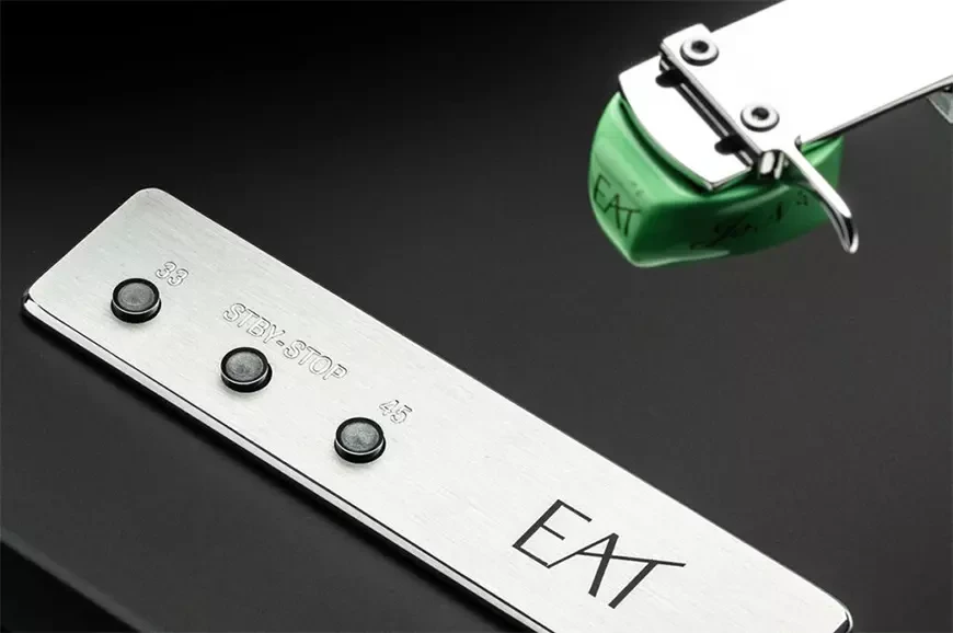 Проигрыватель виниловых пластинок EAT F-Dur