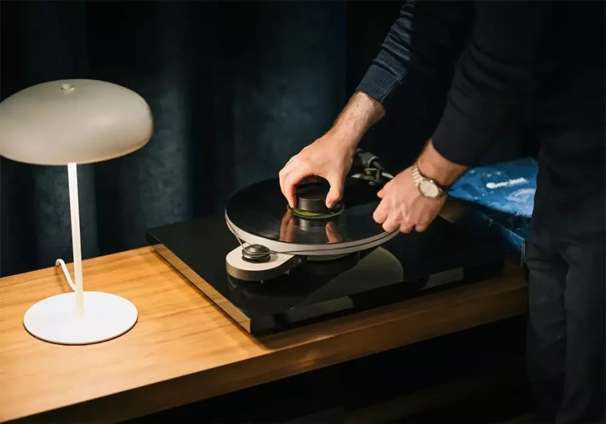 Проигрыватель виниловых пластинок Pro-Ject Elemental Phono USB Final Edition