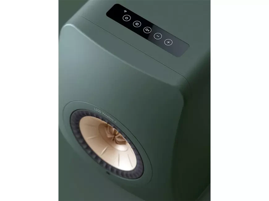 Акустические системы KEF серии LS50 теперь доступны в цветах Moss Green и Sand Shell