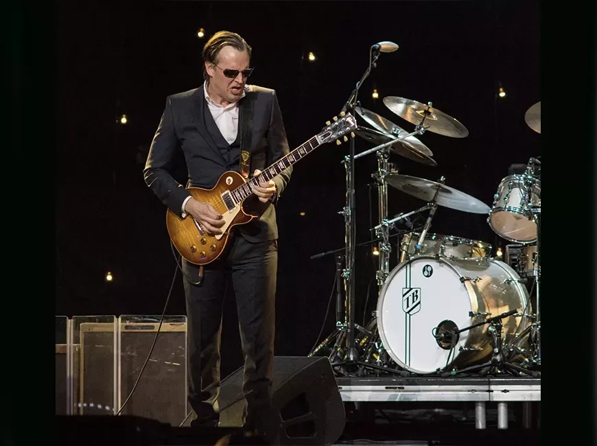 Джо Бонамасса