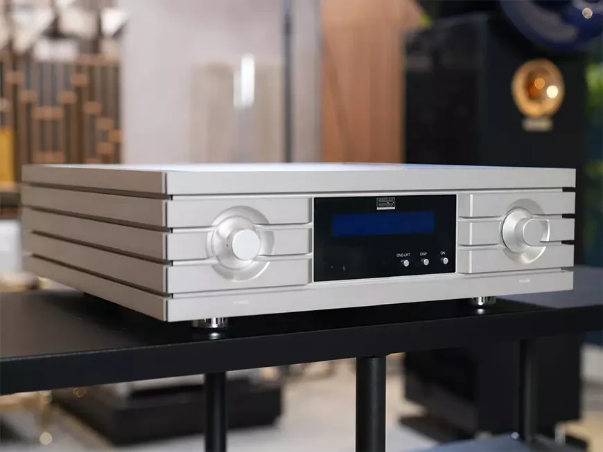 German Physiks Emperor – полностью балансный предварительный усилитель