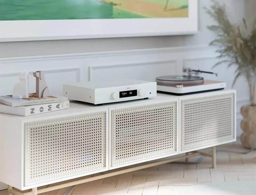 Сетевой интегральный усилитель Hegel H150