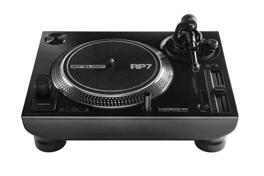 Проигрыватель 7-дюймовых виниловых пластинок Reloop RP-7