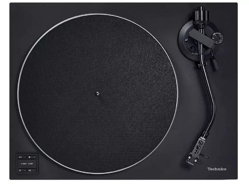 Проигрыватели виниловых пластинок Technics SL-40CBT и SL-50C