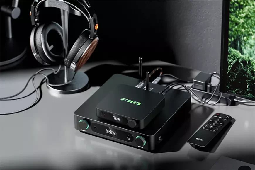 Настольный R2R-ЦАП с усилителем для наушников FiiO K13 R2R
