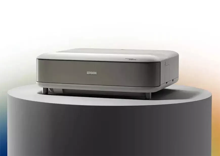 Epson LifeStudio — новая линейка смарт-проекторов со звуком Bose и Google TV