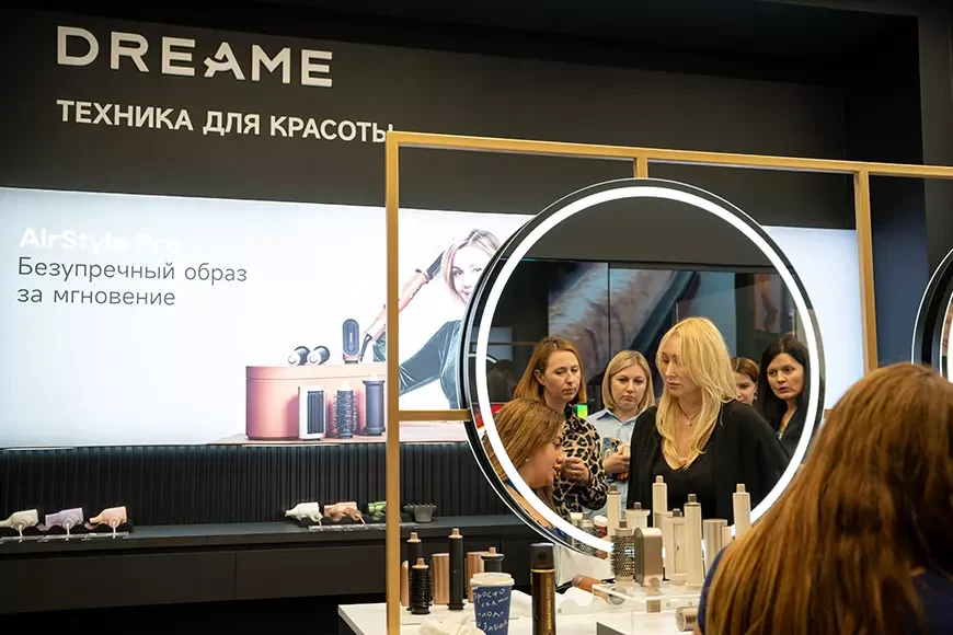 В «Афимолл Сити» открылся флагманский магазин Dreame