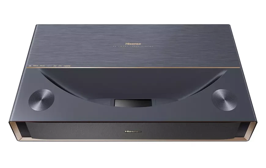 Ультракороткофокусный лазерный 4K-проектор Hisense PT1