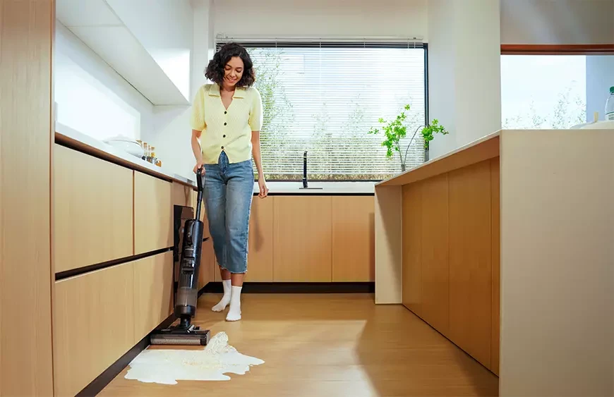 Вертикальный пылесос Dreame G10 Combo