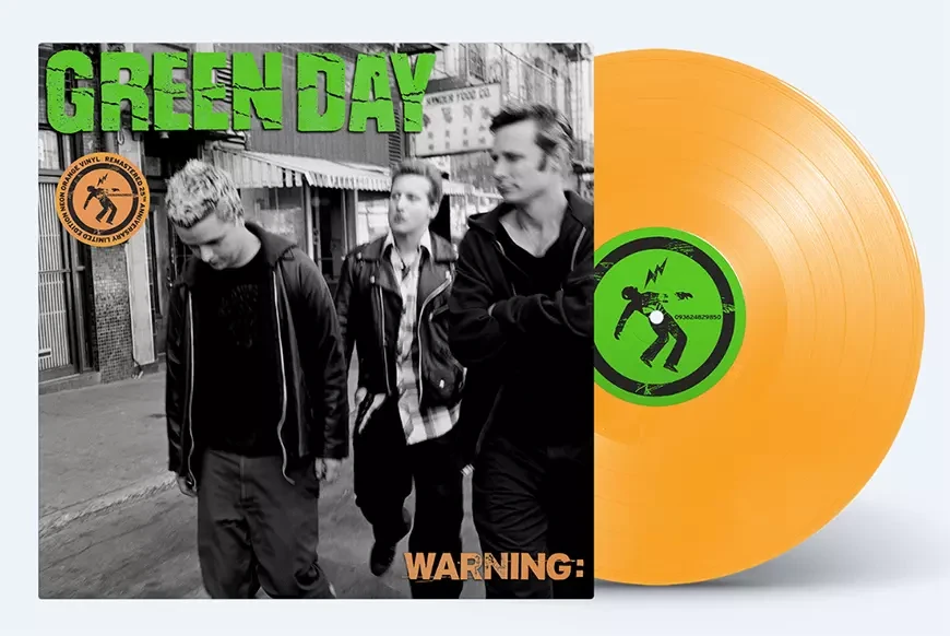 Green Day переиздают к 25-летию альбом Warning