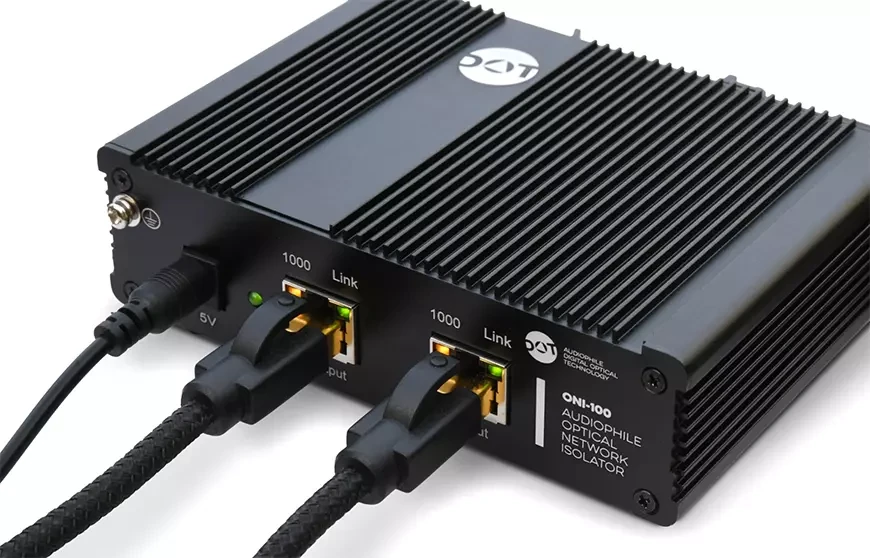 ADOT Oni-100 – оптическая развязка Ethernet