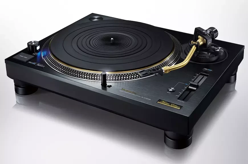 Проигрыватели виниловых пластинок Technics SL-1200/1210G Master Edition
