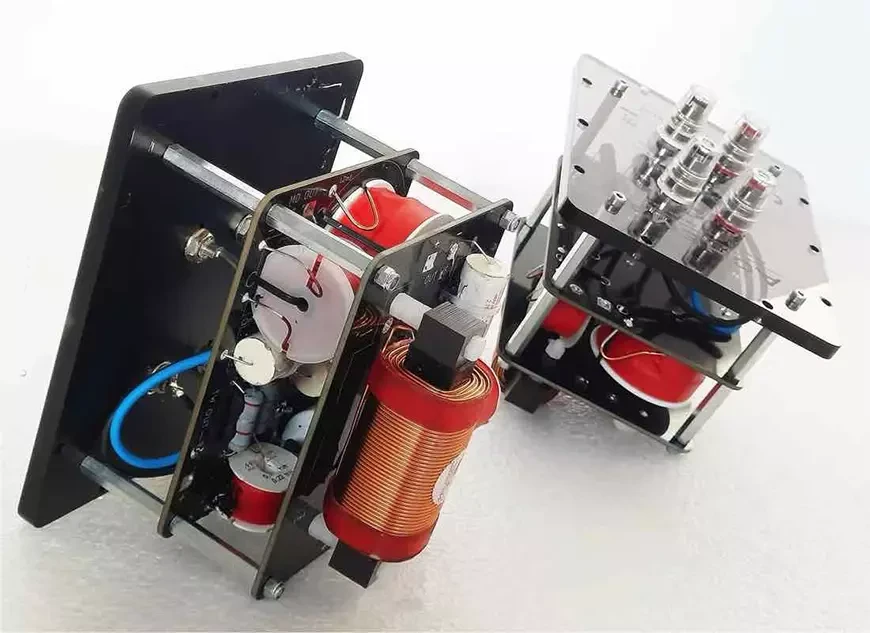 Albedo Audio Achema – акустические системы с трансмиссионной линией