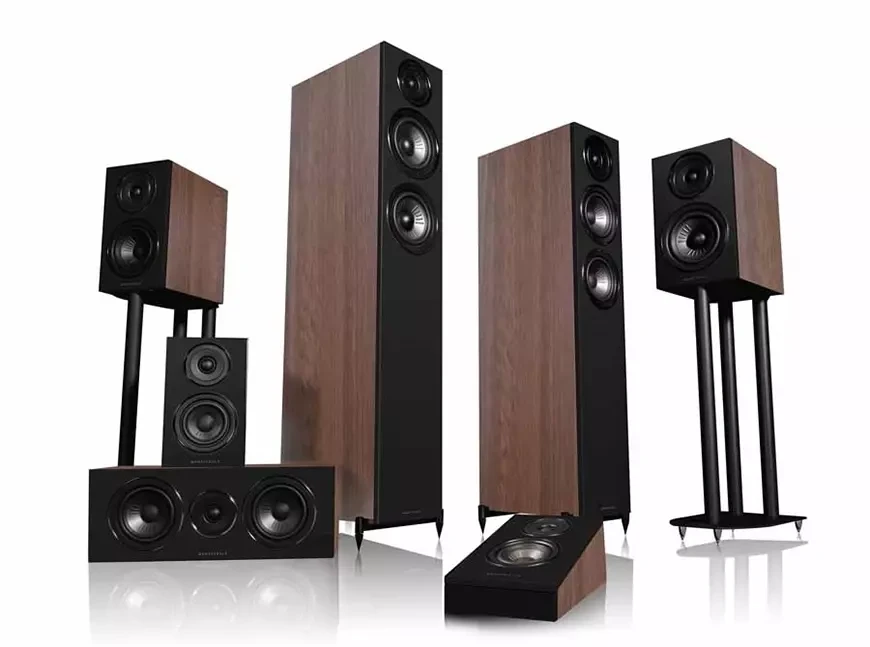 Новая серия акустических систем Wharfedale Diamond 12i