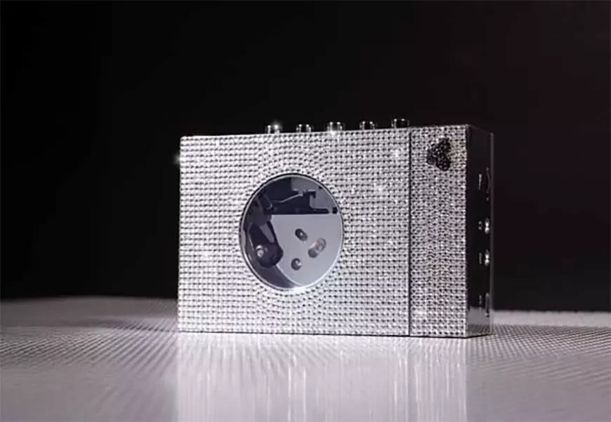 Специальная версия портативного кассетного плеера We Are Rewind WE-001 Duran Duran Special Edition