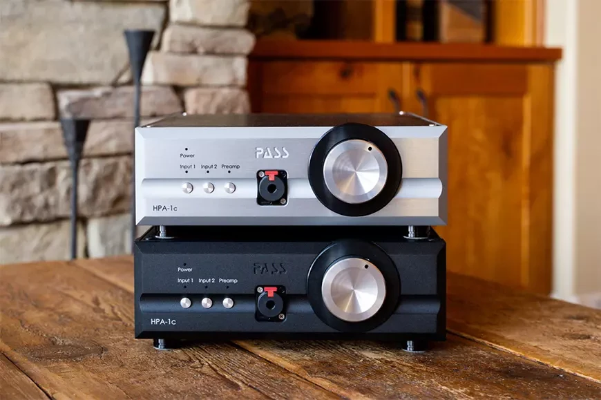 Усилитель для наушников Pass Labs HPA-1c