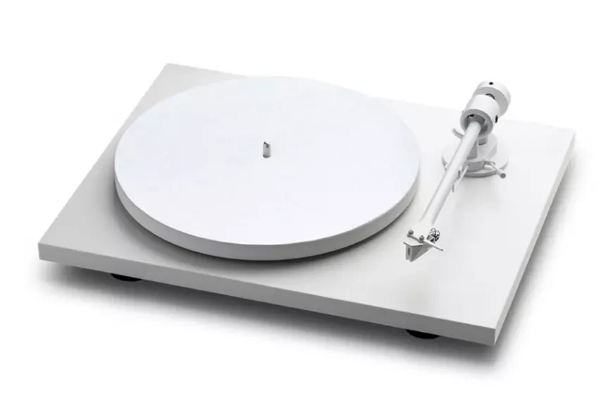 Проигрыватель виниловых пластинок Pro-Ject T1 White Edition