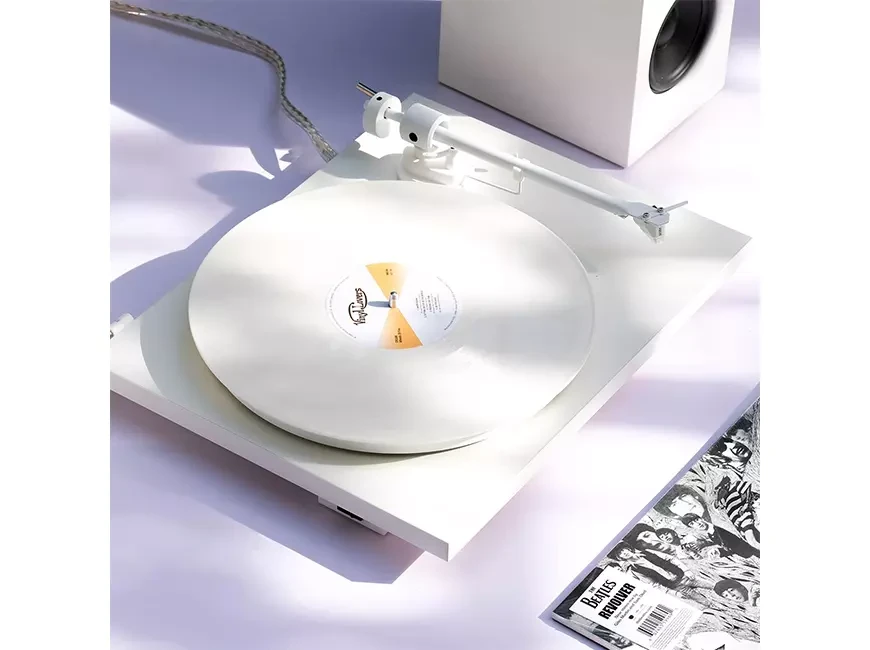 Проигрыватель виниловых пластинок Pro-Ject T1 White Edition