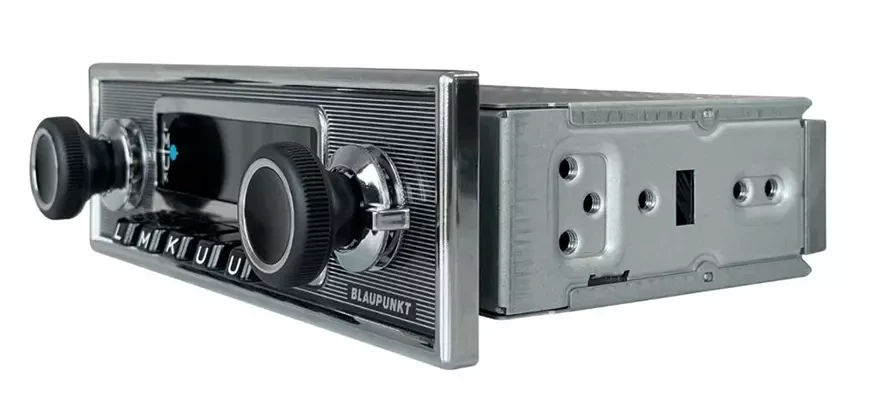 Blaupunkt Frankfurt Stereo MB – ретро-автомагнитола с современными функциями