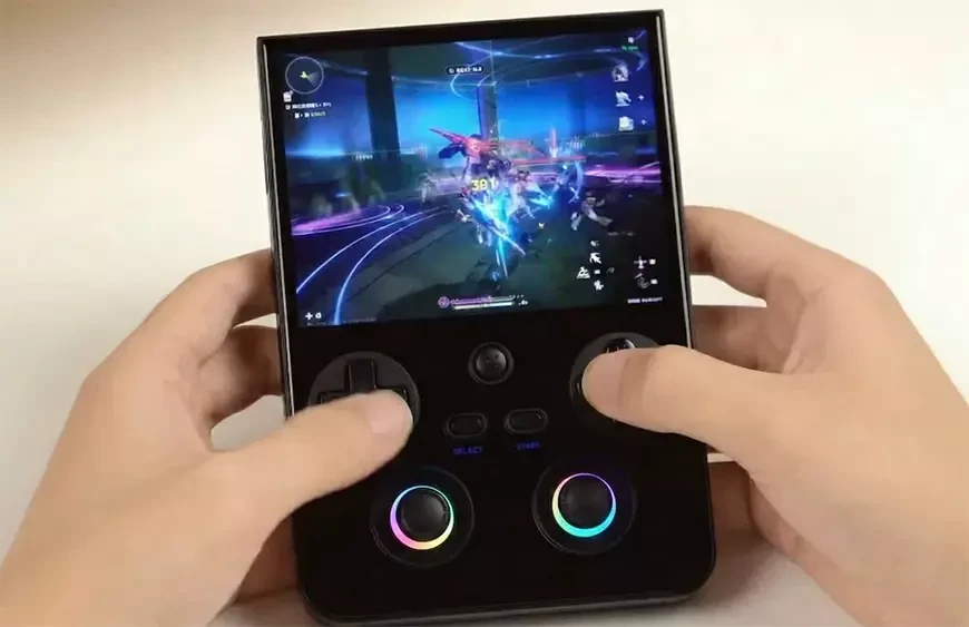 Портативная игровая консоль Anbernic RG477V