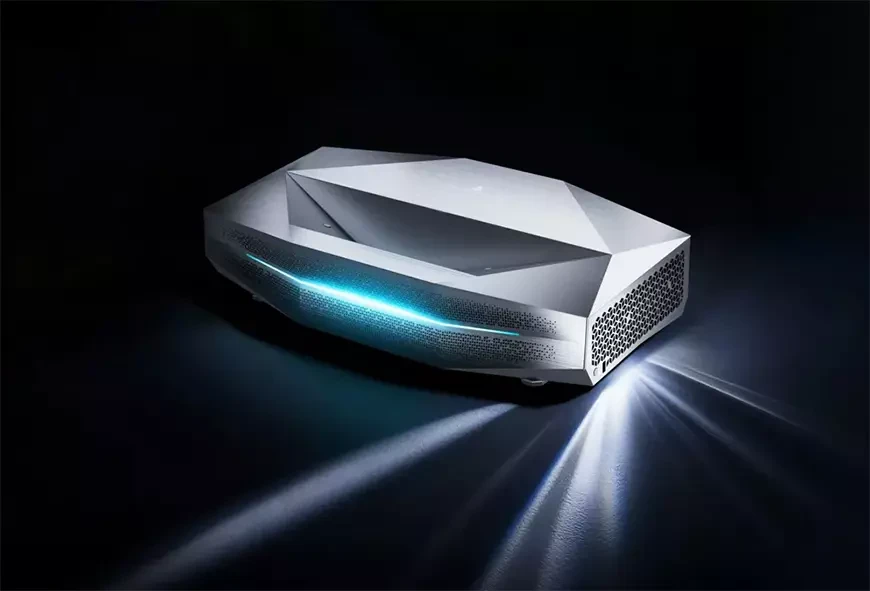 AWOL Aetherion – серия ярких UST-проекторов