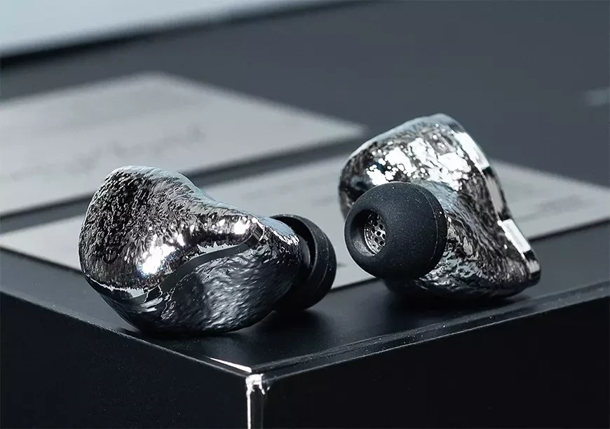 Внутриканальные наушники&nbsp;EarAcoustic GENESIS G318s