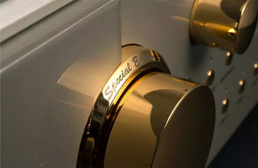 Предварительный усилитель Riviera Audio APL01 Special Edition