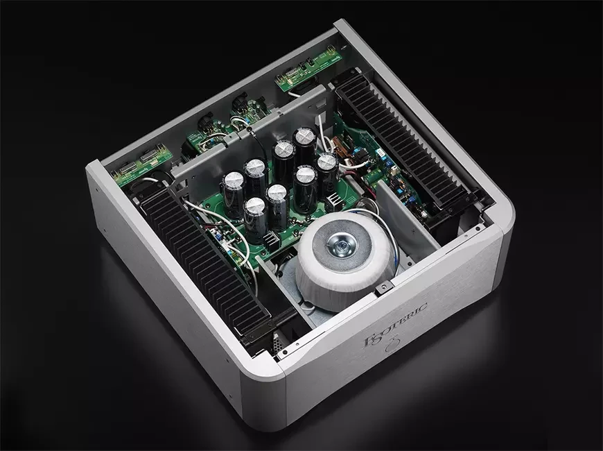 Стереофонический усилитель мощности Esoteric S-05XE