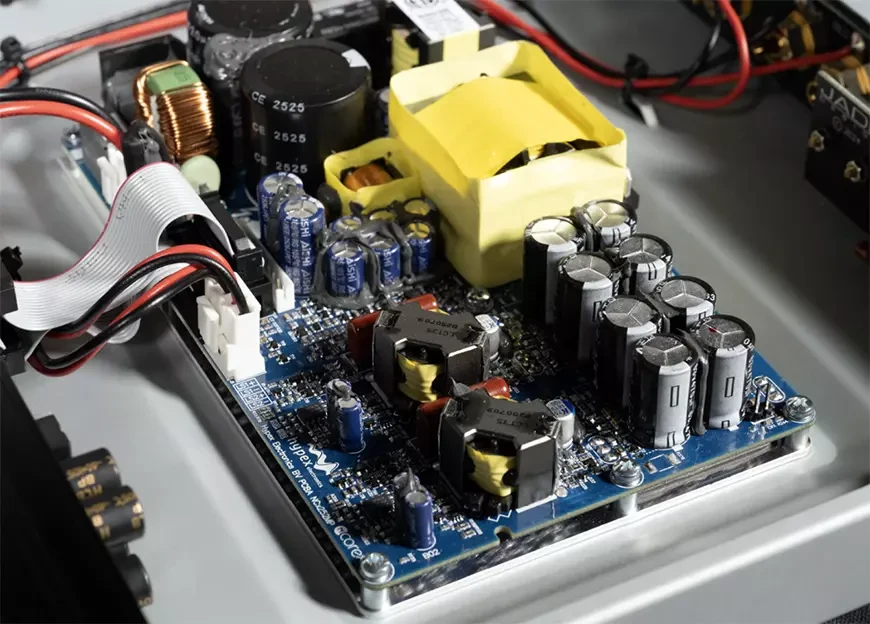 Балансный стереофонический усилитель мощности Emotiva DRA-1