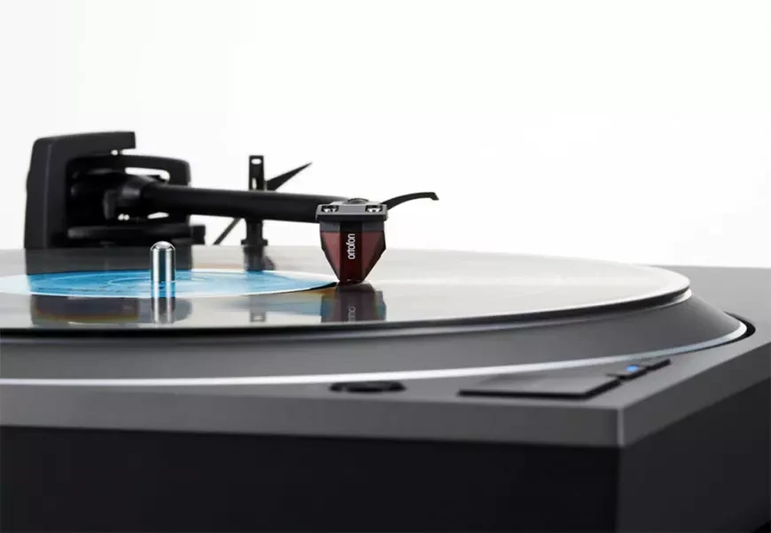 Проигрыватель виниловых пластинок Technics SL-1500CS