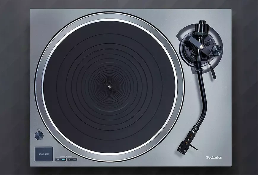 Проигрыватель виниловых пластинок Technics SL-1500CS
