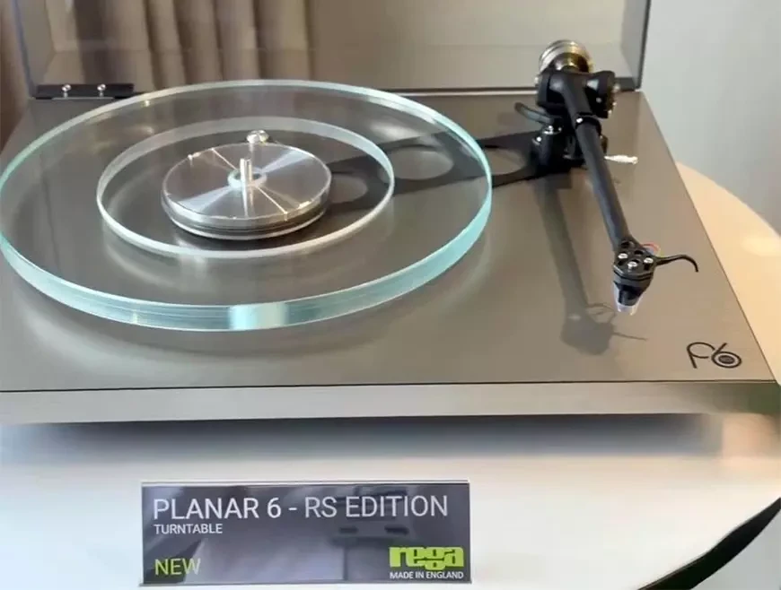 Проигрыватель виниловых пластинок Rega Planar 6 RS Edition