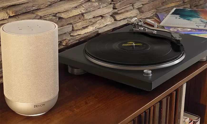 Проигрыватель виниловых пластинок Denon DP-500BT