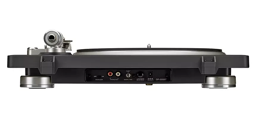 Проигрыватель виниловых пластинок Denon DP-500BT