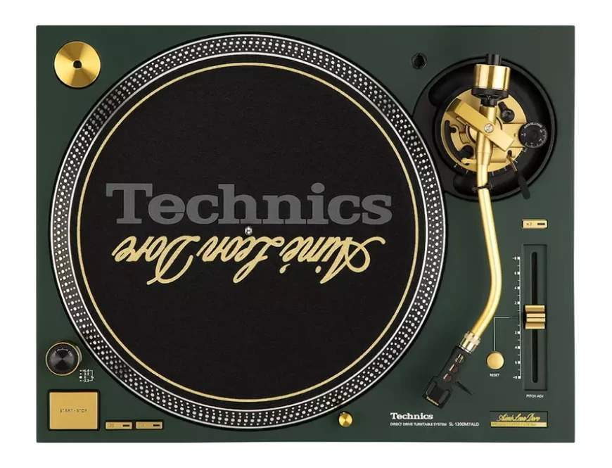 Проигрыватель виниловых пластинок Technics SL-1200M7ALD