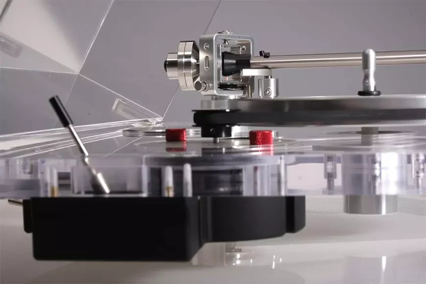 Проигрыватель виниловых пластинок Takumi Level 1.1