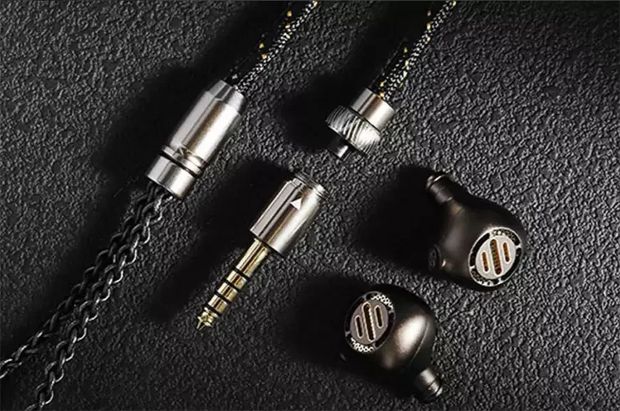 Открытые внутриканальные наушники Shanling Dark Space MG200