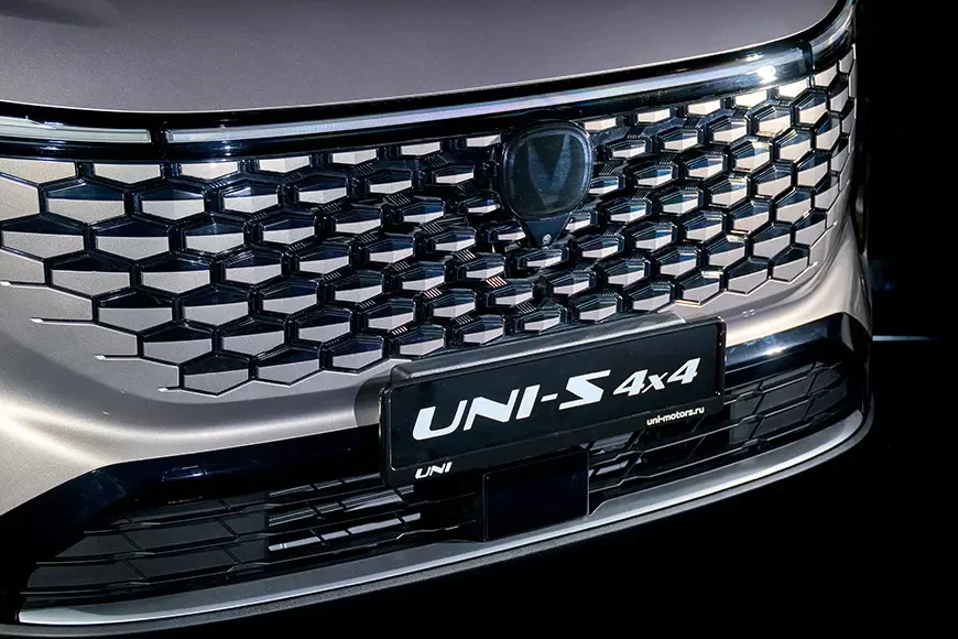 CHANGAN объявил о старте продаж нового UNI-S 4x4 в России