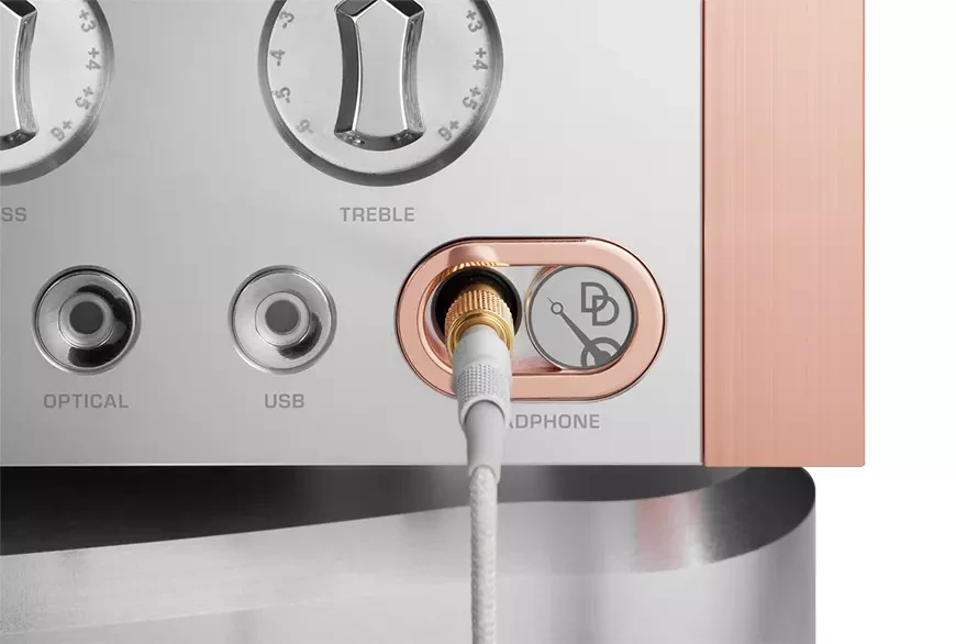 Предварительный усилитель Dan D'Agostino Momentum C2Z