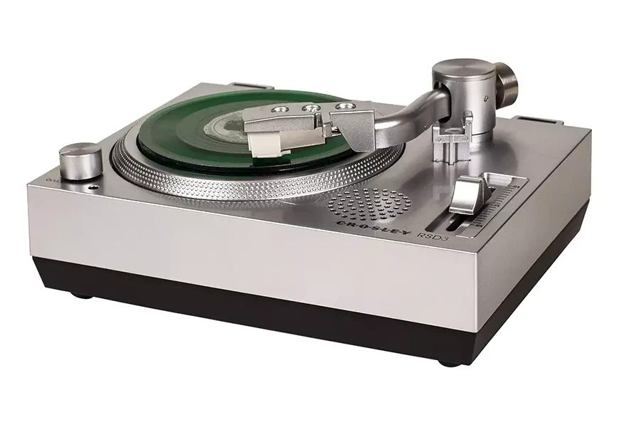 Проигрыватель виниловых пластинок Crosley RSD3