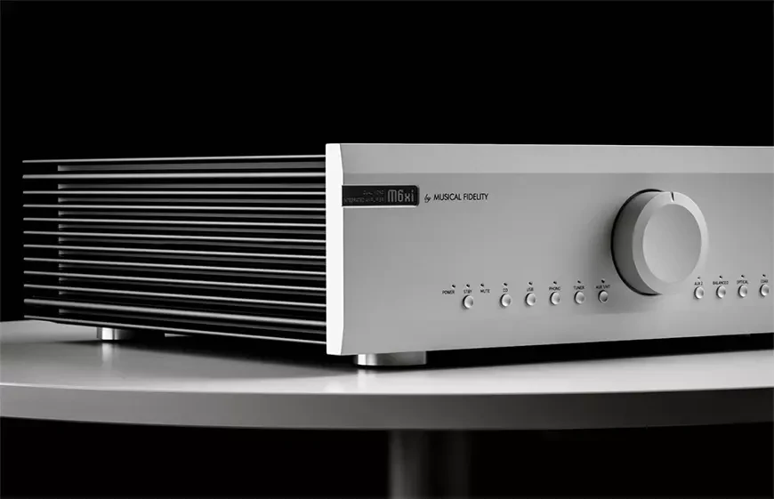 Интегральный усилитель Musical Fidelity M6xi