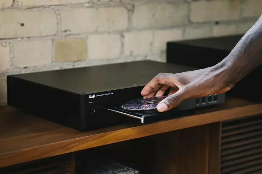 Проигрыватель компакт-дисков NAD C 589