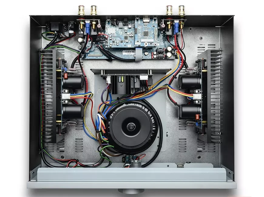 Интегральный усилитель Musical Fidelity M5xi