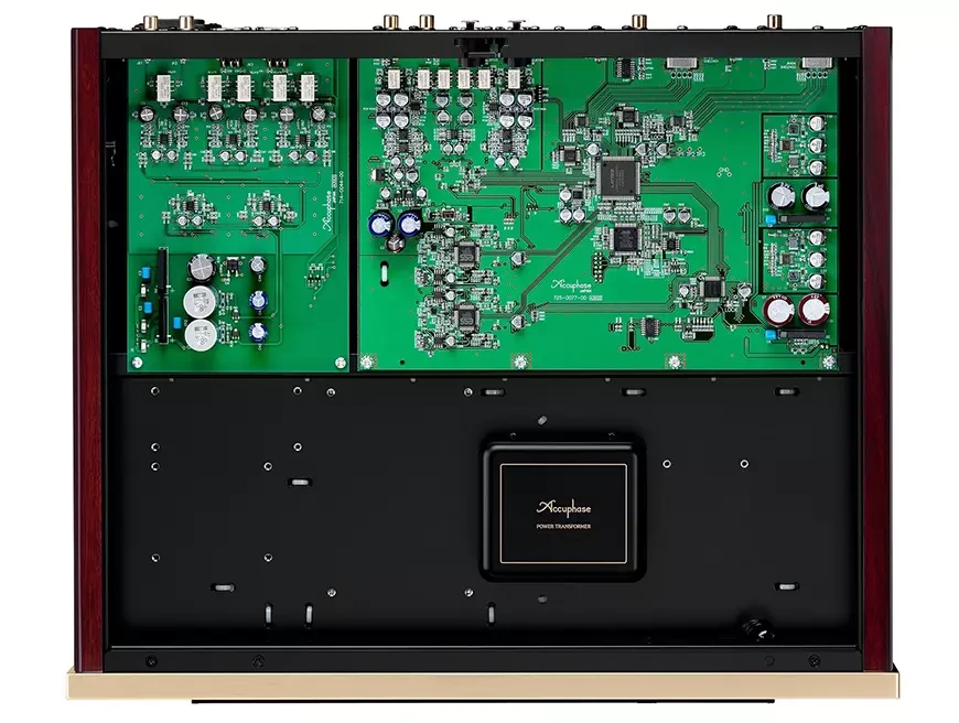 Цифровой эквалайзер/корректор Accuphase DG-78