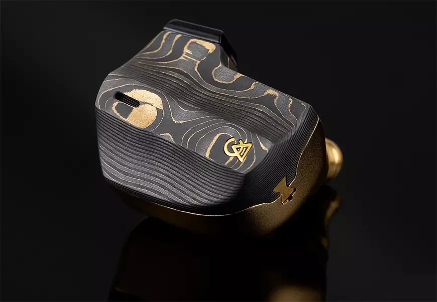 Гибридные внутриканальные наушники Campfire Audio Chimera