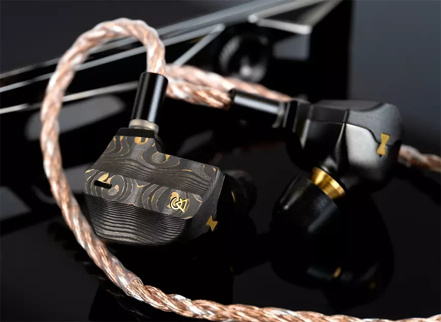 Гибридные внутриканальные наушники Campfire Audio Chimera