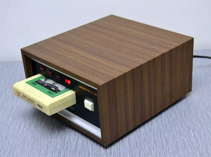 Стационарная дека 8-Tracks Cartridge